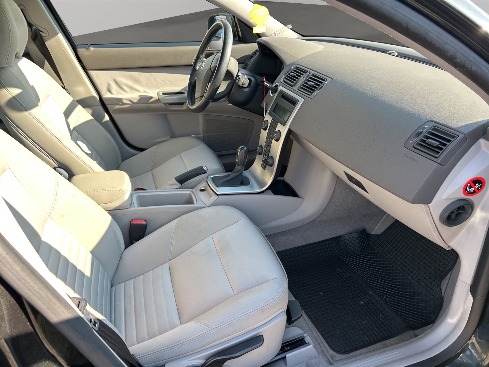VOLVO V50 2.0 Summum-image-16