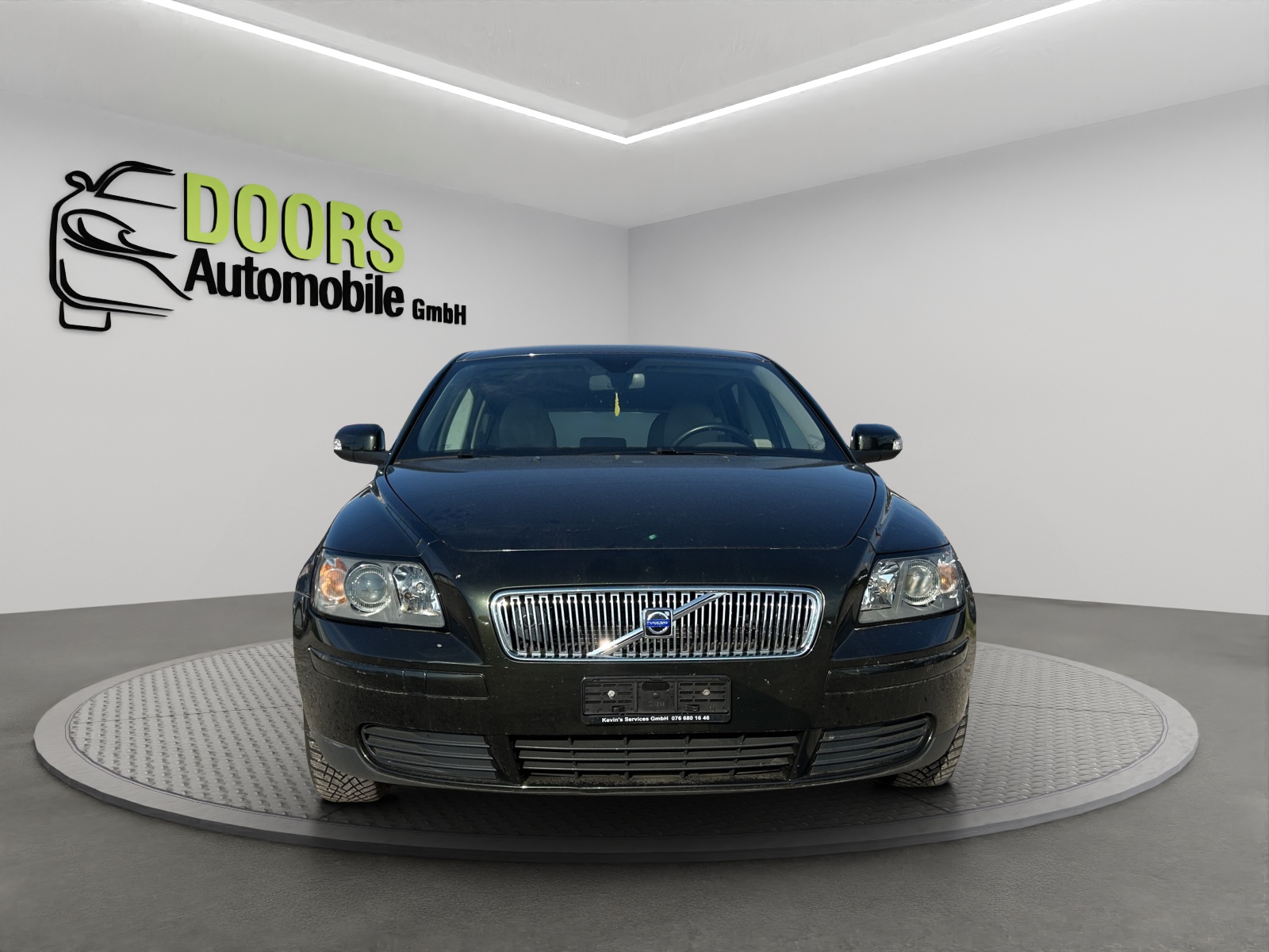 VOLVO V50 2.0 Summum-showroom-element-1
