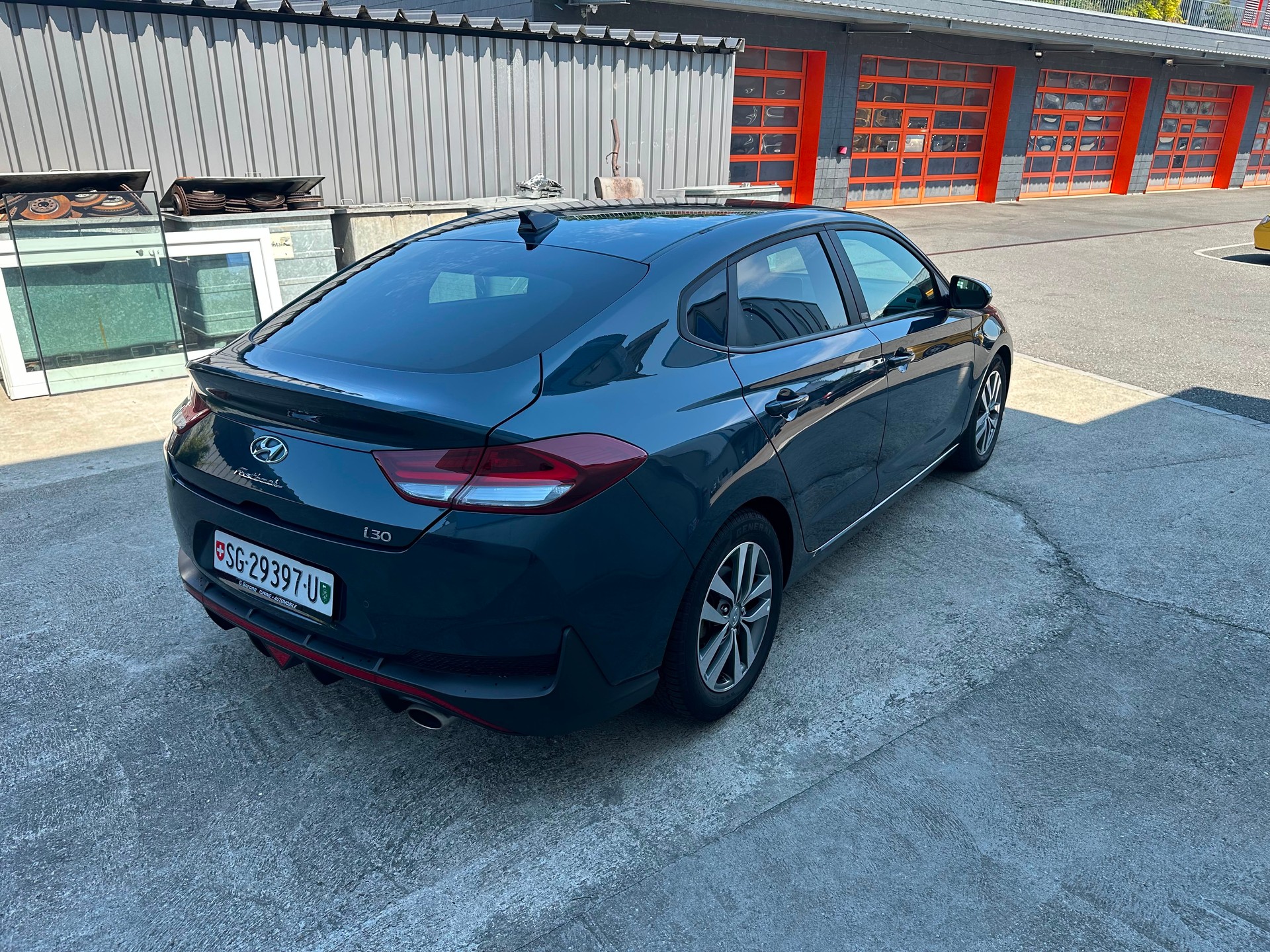 HYUNDAI i30 Fastback 1.5 T-GDi N Line 48V MH iMT-image-5
