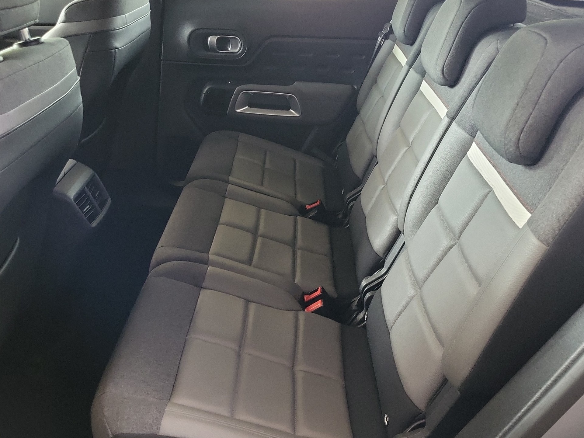 CITROEN C5 Aircross 2.0 BlueHDi Shine-image-5