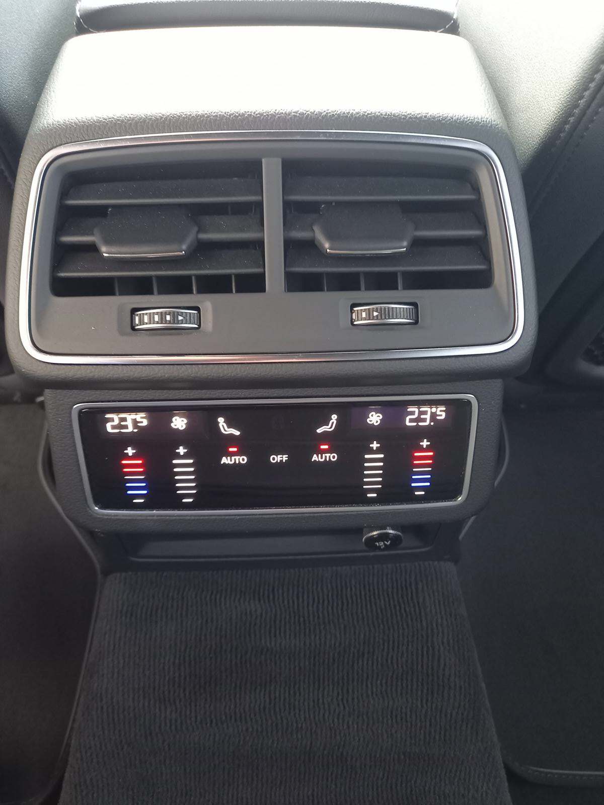 AUDI A6 Avant 40 TDI Sport quattro S-tronic **S-LINE**-image-12
