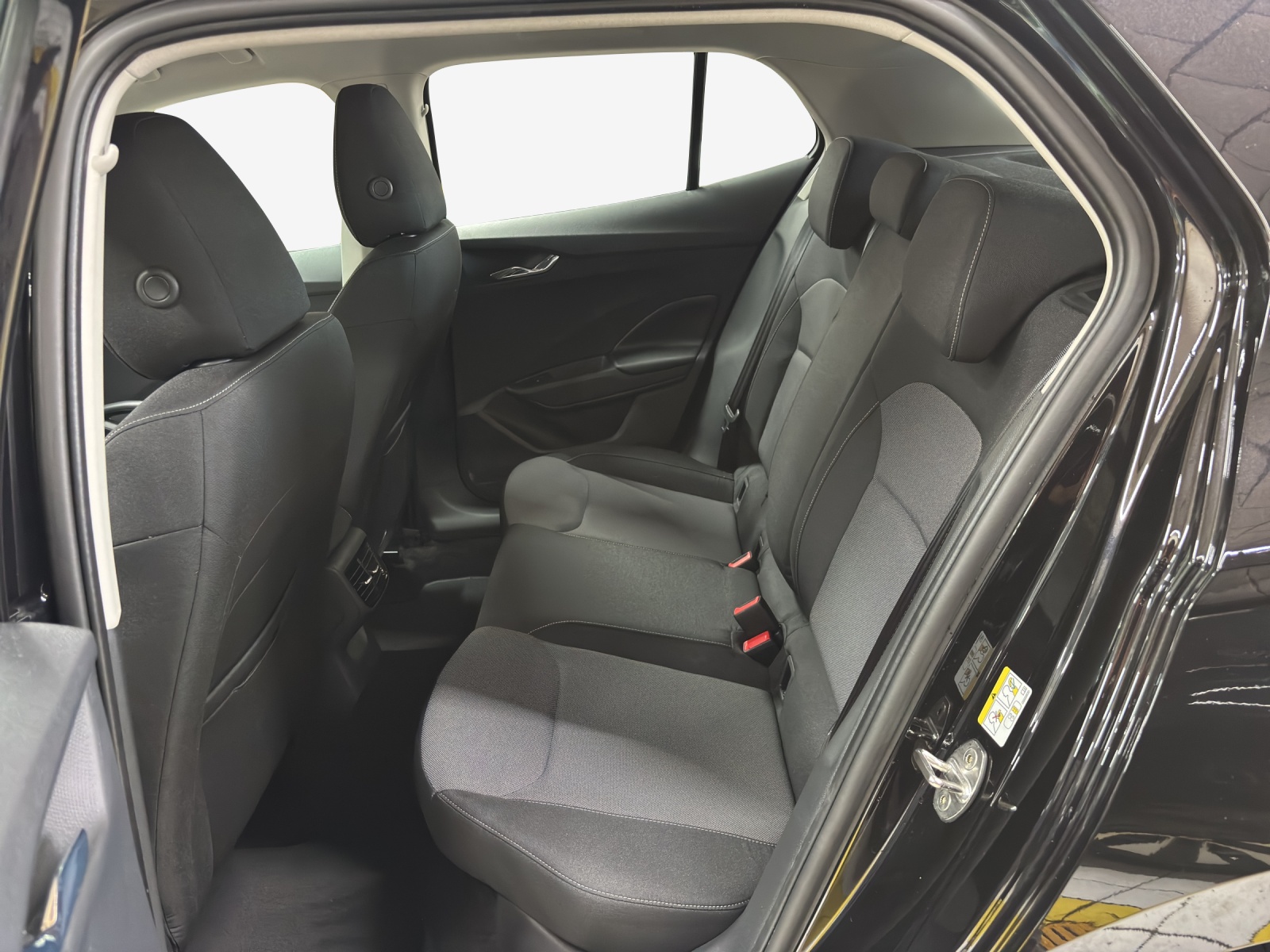 SKODA Fabia 1.0 TSI Selection-image-11