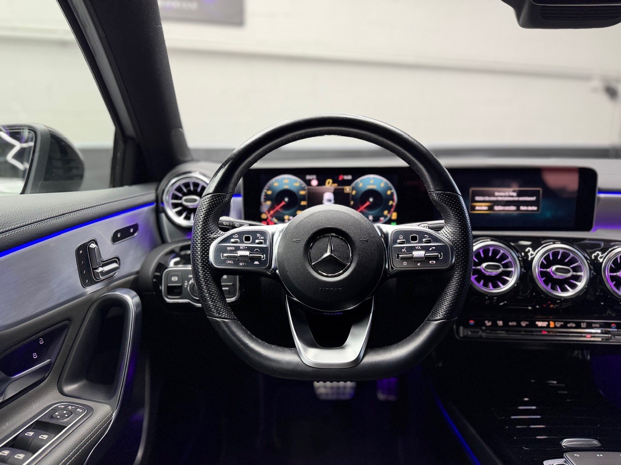 MERCEDES-BENZ A 250 4Matic AMG Line 4Matic 7G-DCT | 360° Kamera | ACC | Virtual Cockpit| Ambientebeleuchtung | Head-Up Display-image-15