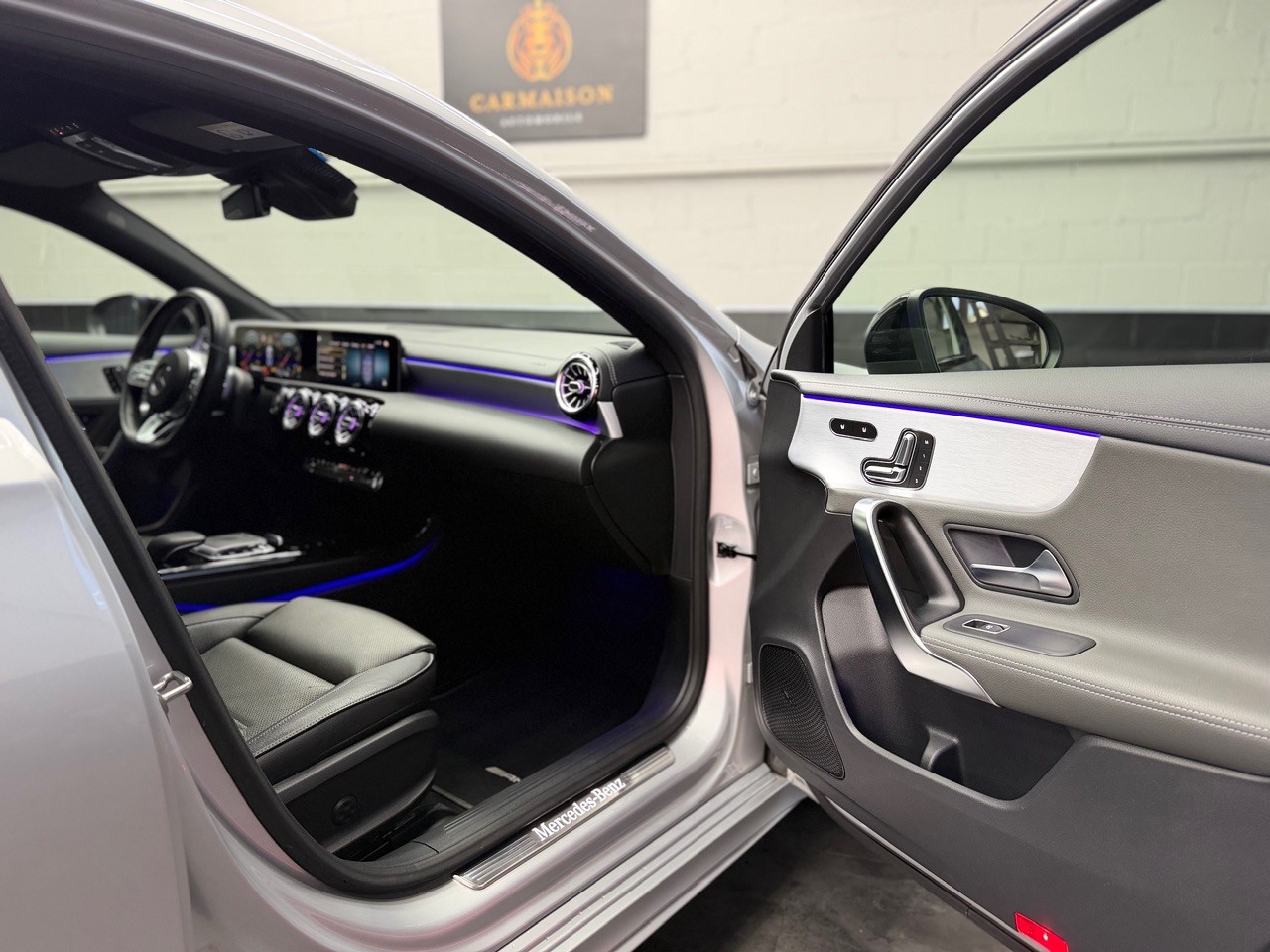 MERCEDES-BENZ A 250 4Matic AMG Line 4Matic 7G-DCT | 360° Kamera | ACC | Virtual Cockpit| Ambientebeleuchtung | Head-Up Display-image-18