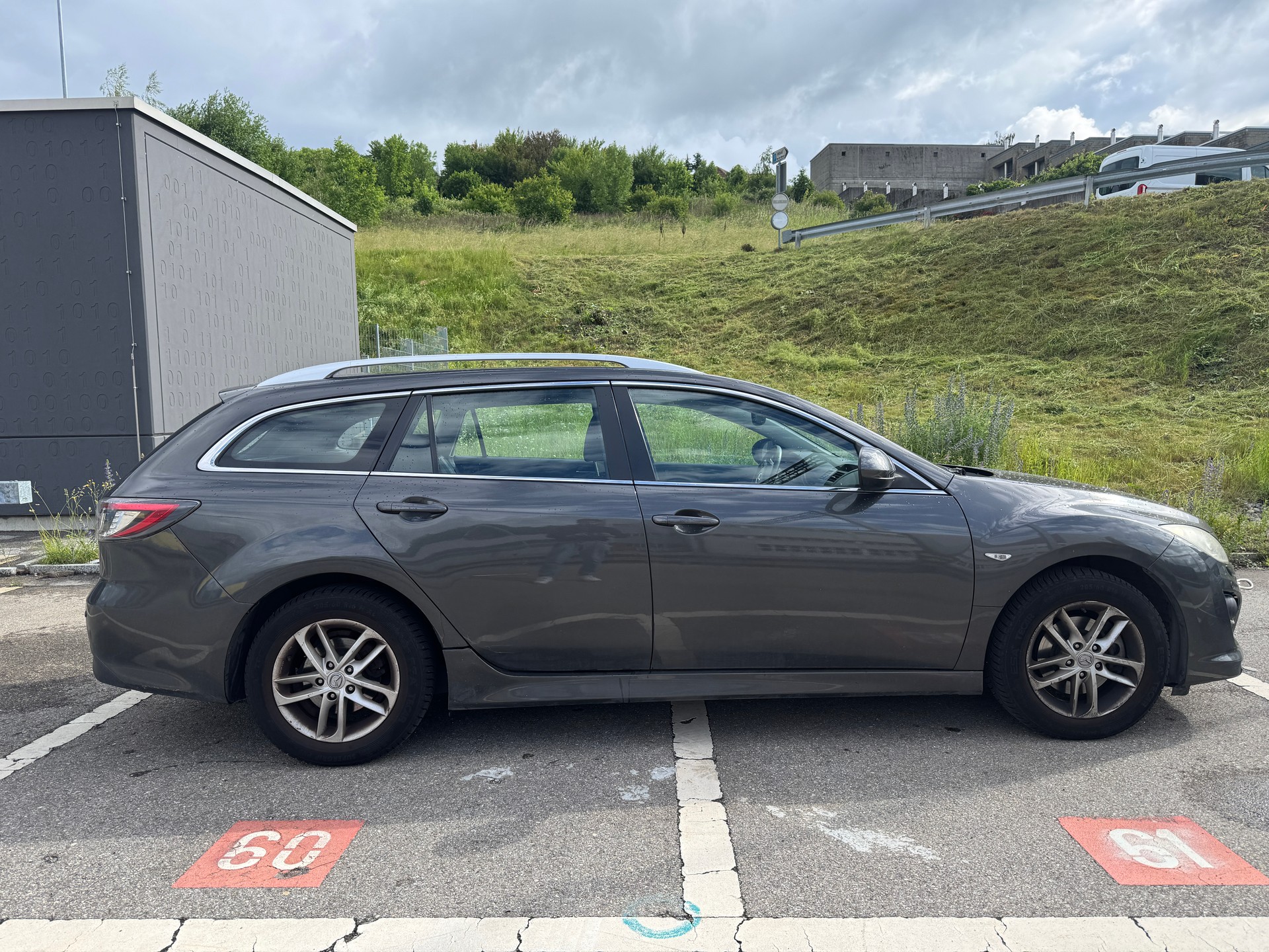 MAZDA 6 2.0 16V DISI Exclusive-showroom-element-2
