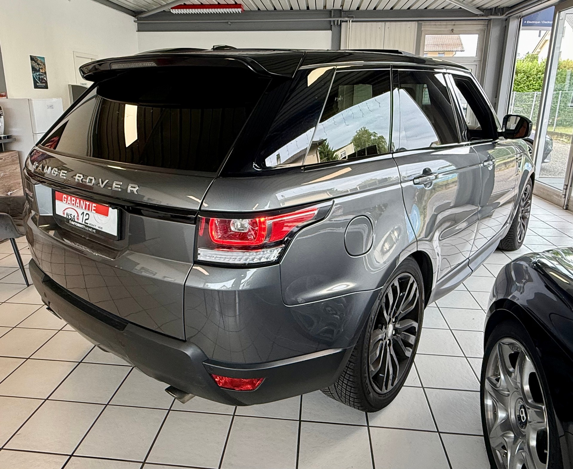 LAND ROVER Range Rover Sport 3.0 V6 SC HSE Automatic-image-8