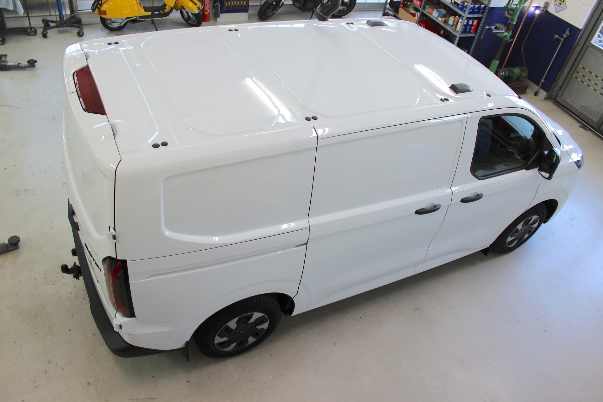 FORD Transit Custom Van 320 L1H1 65kWh Trend 💥 TOP Ausstattung 💥 Inkl. Anhängerkupplung 💥 Lieferung möglich-image-2