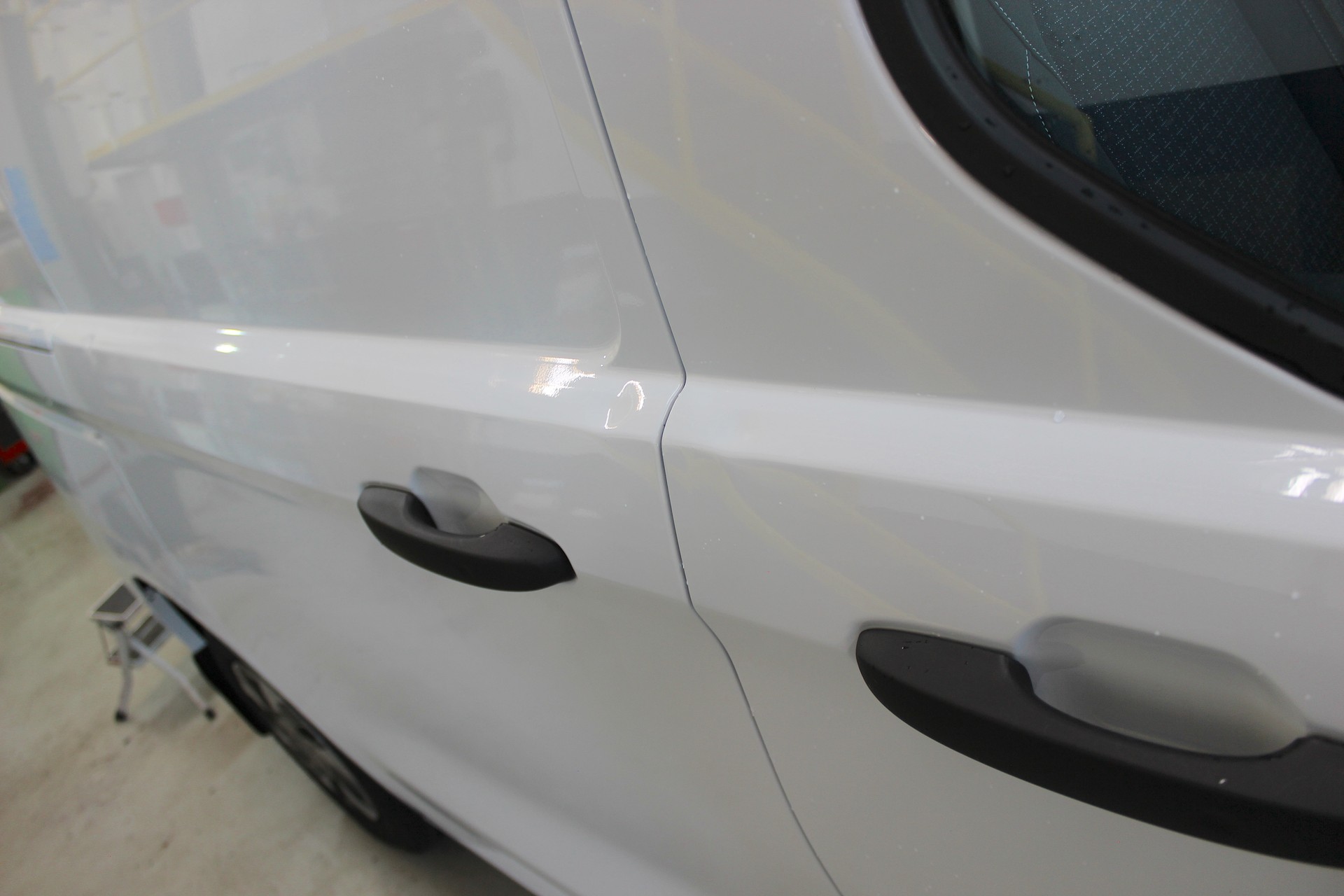 FORD FORD Transit Custom Van 320 L1H1 65kWh Trend 💥 Sonderpreis Hagelschaden 💥 Prix spécial grêle 💥 Prezzo speciale grandine-image-7