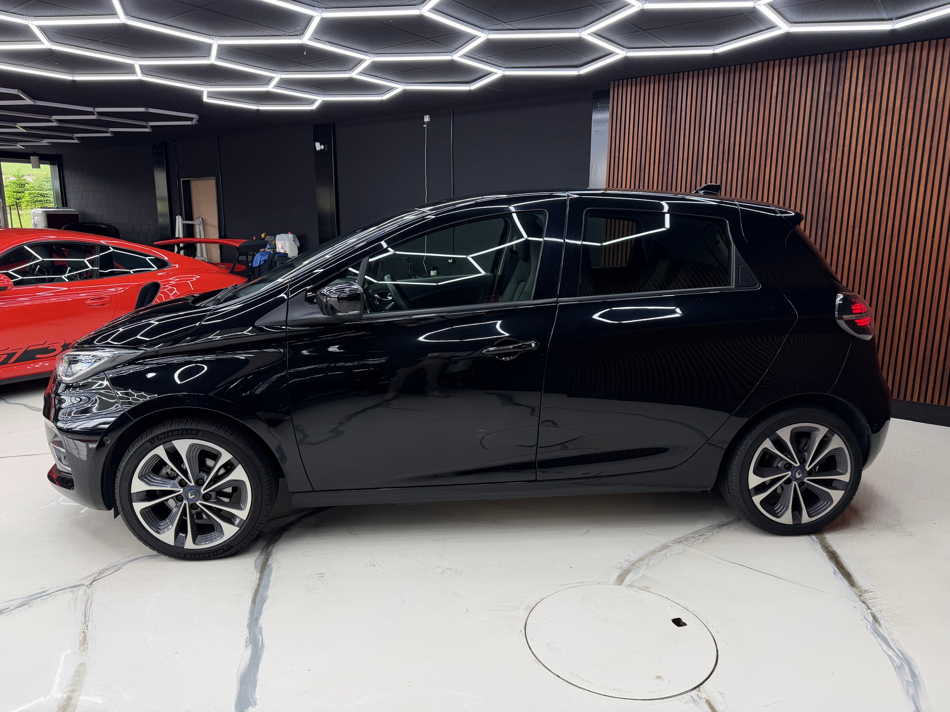 RENAULT Zoe Intens R135 (incl. Batterie)-image-4