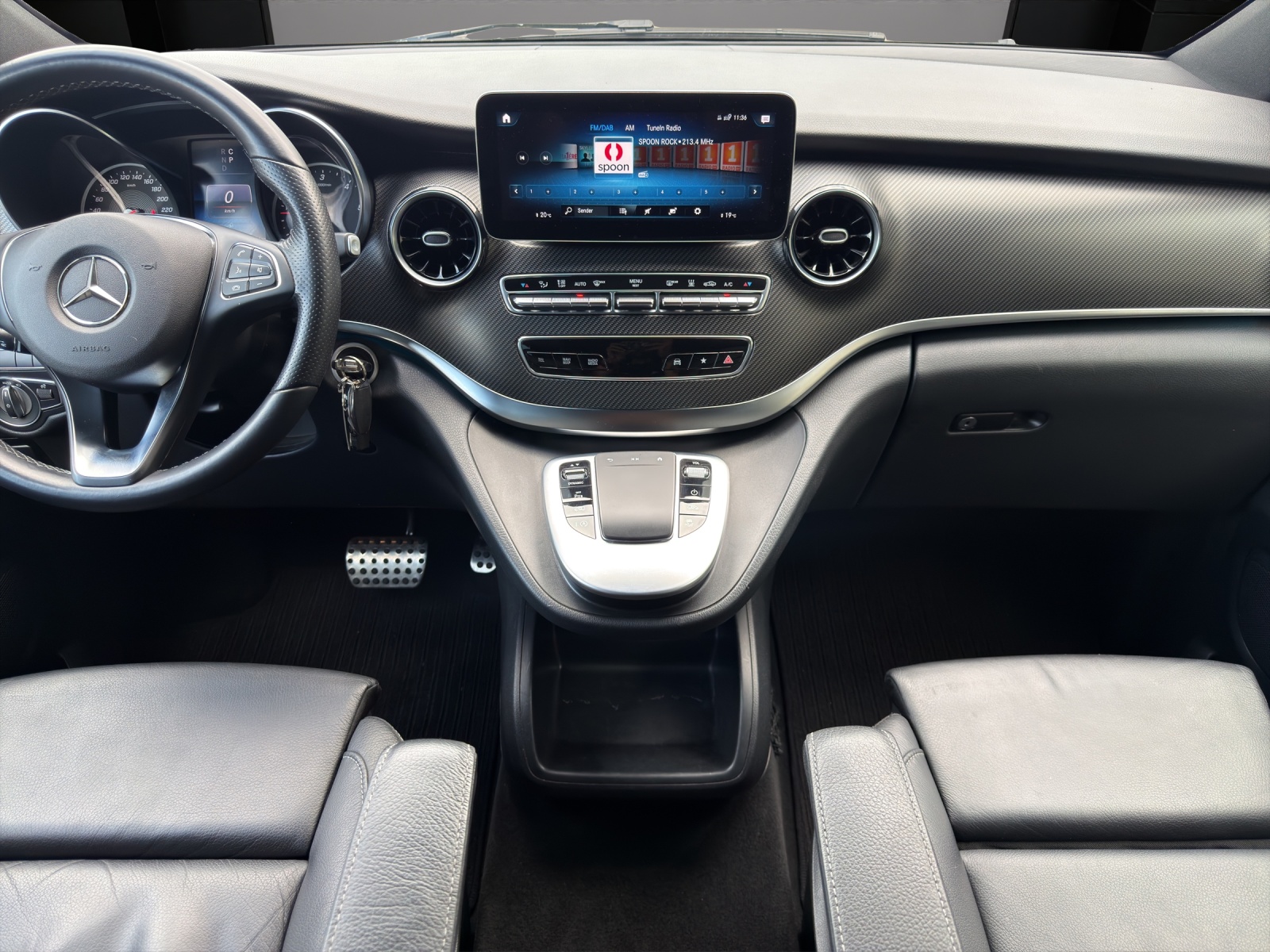Image MERCEDES-BENZ V-250 V 250 d EL 4Matic