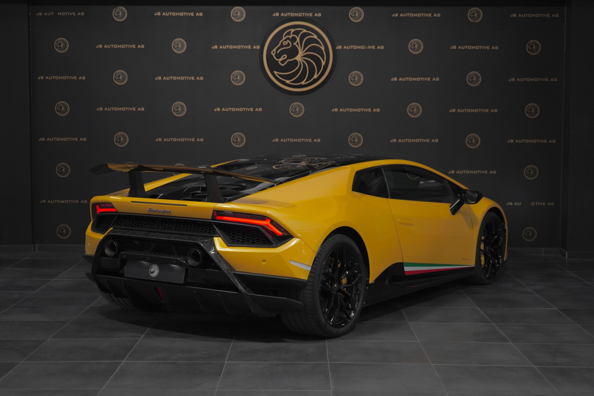 LAMBORGHINI Huracan LP640-4 Coupé Performante DCT-image-1