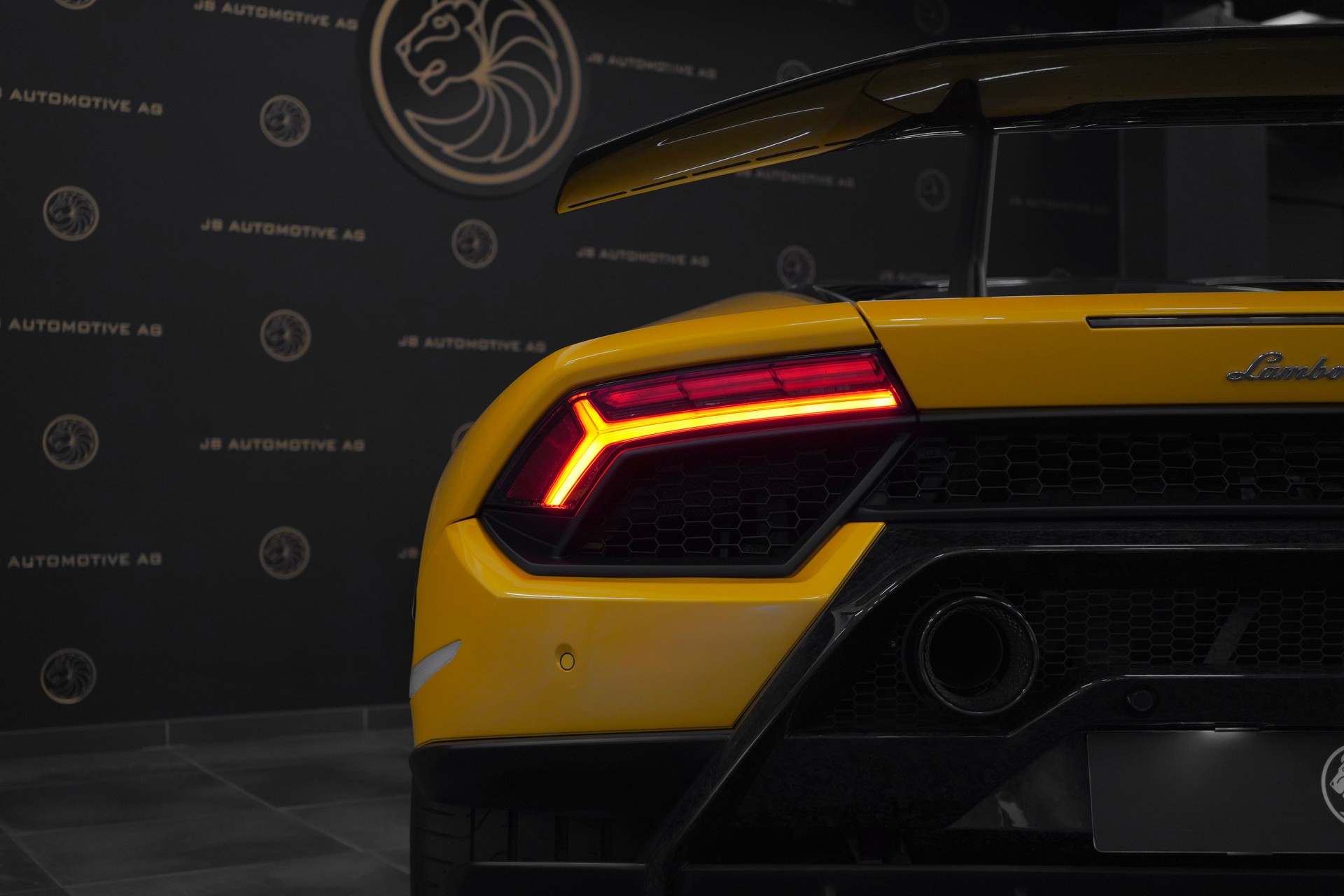 LAMBORGHINI Huracan LP640-4 Coupé Performante DCT-image-13