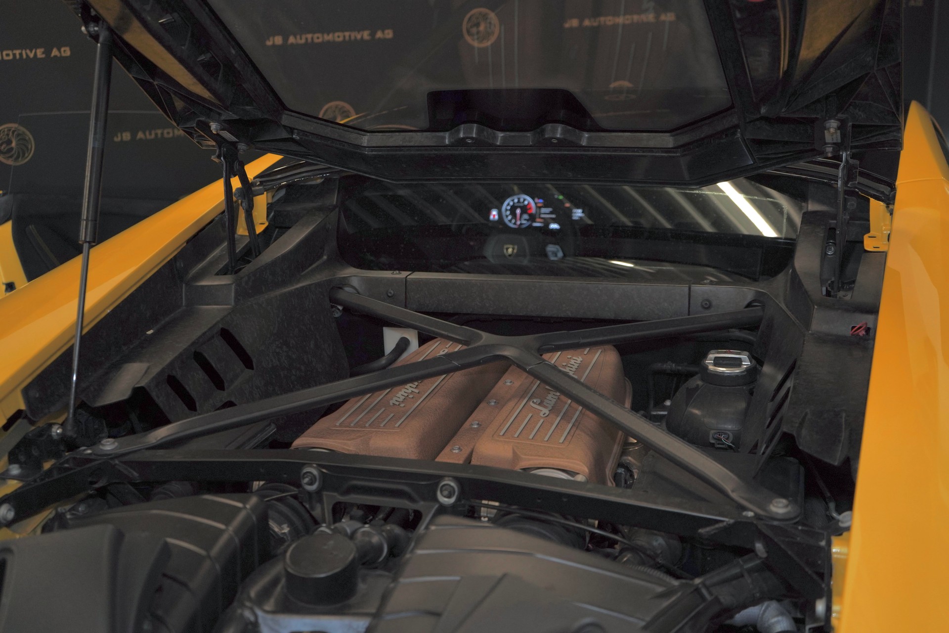 LAMBORGHINI Huracan LP640-4 Coupé Performante DCT-image-9