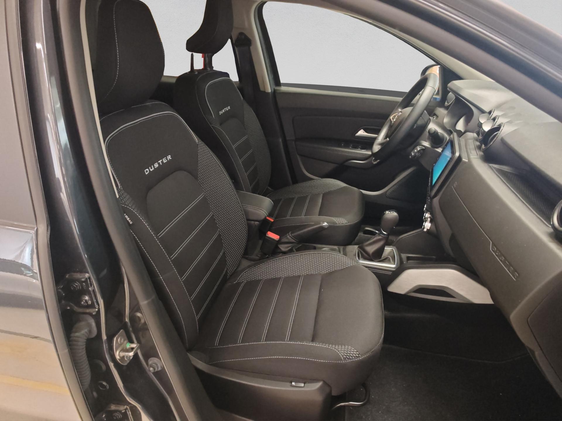 DACIA Duster TCe 150 Prestige EDC 4x2-image-16