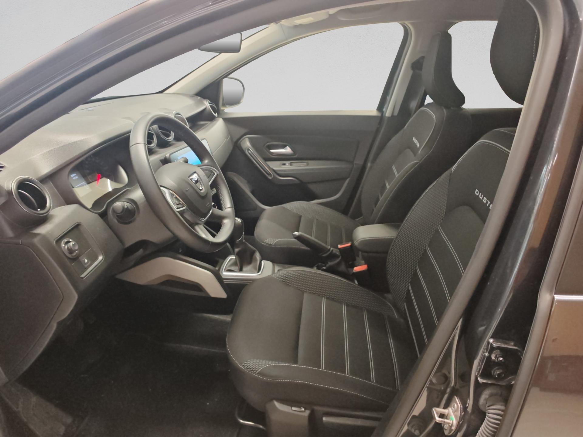 DACIA Duster TCe 150 Prestige EDC 4x2-image-8