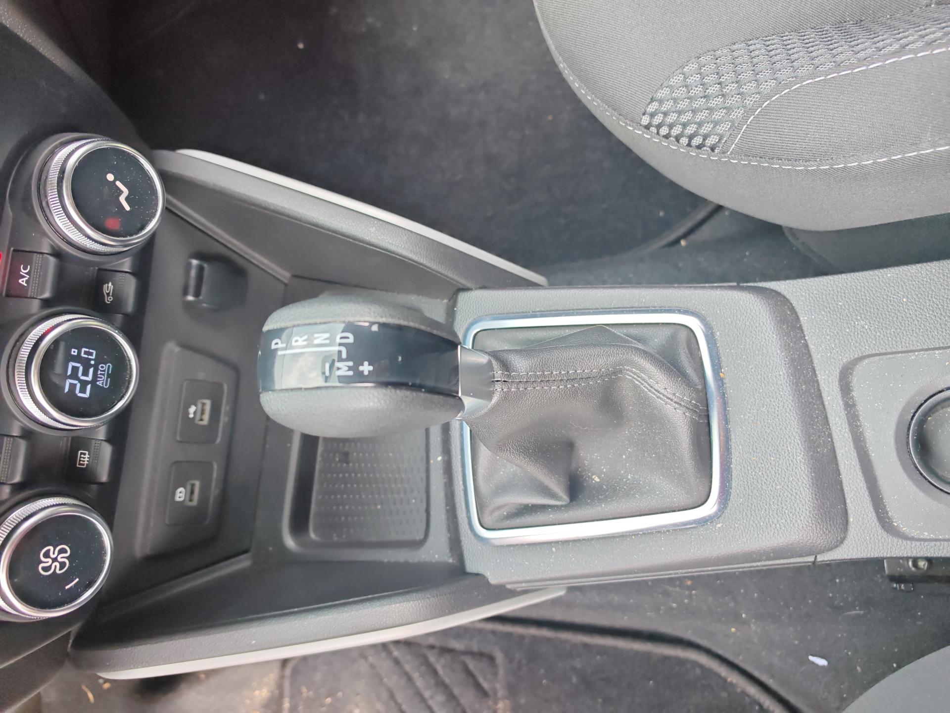 DACIA Duster TCe 150 Prestige EDC 4x2-image-21