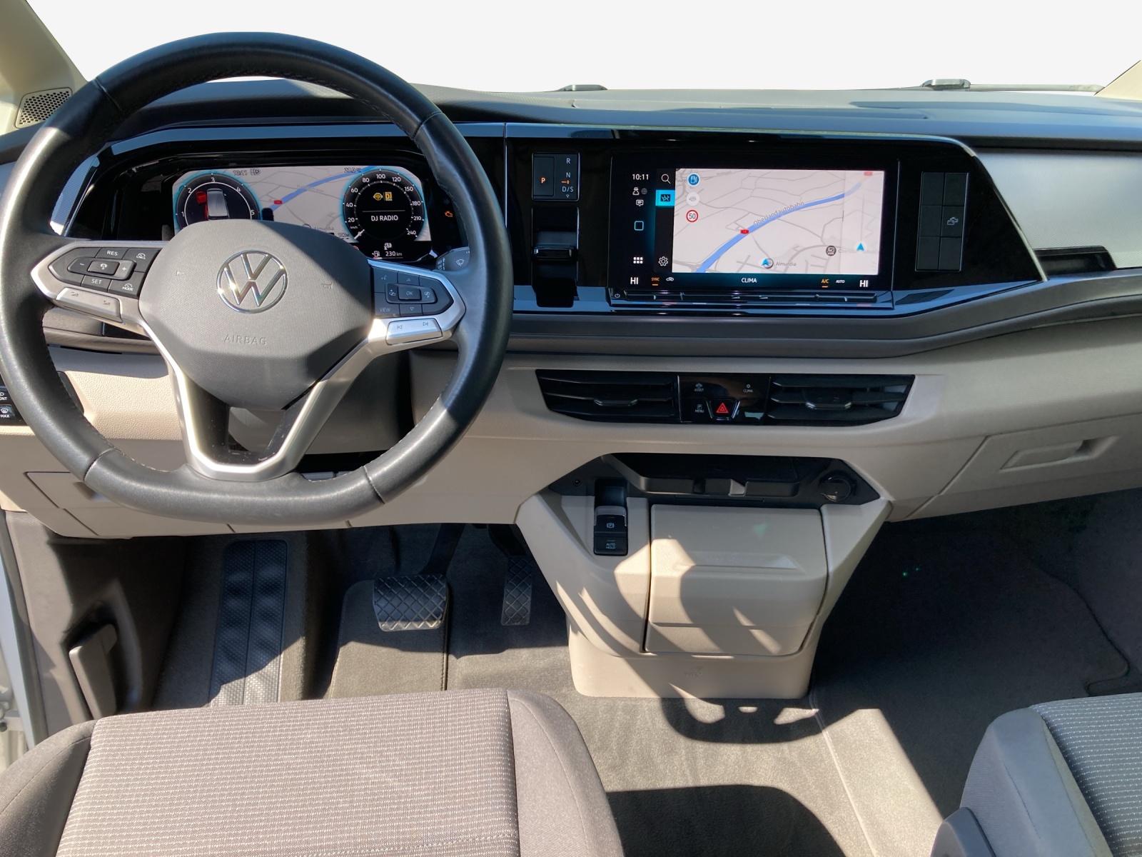 VW California 2.0 TDI Beach Tour-image-8