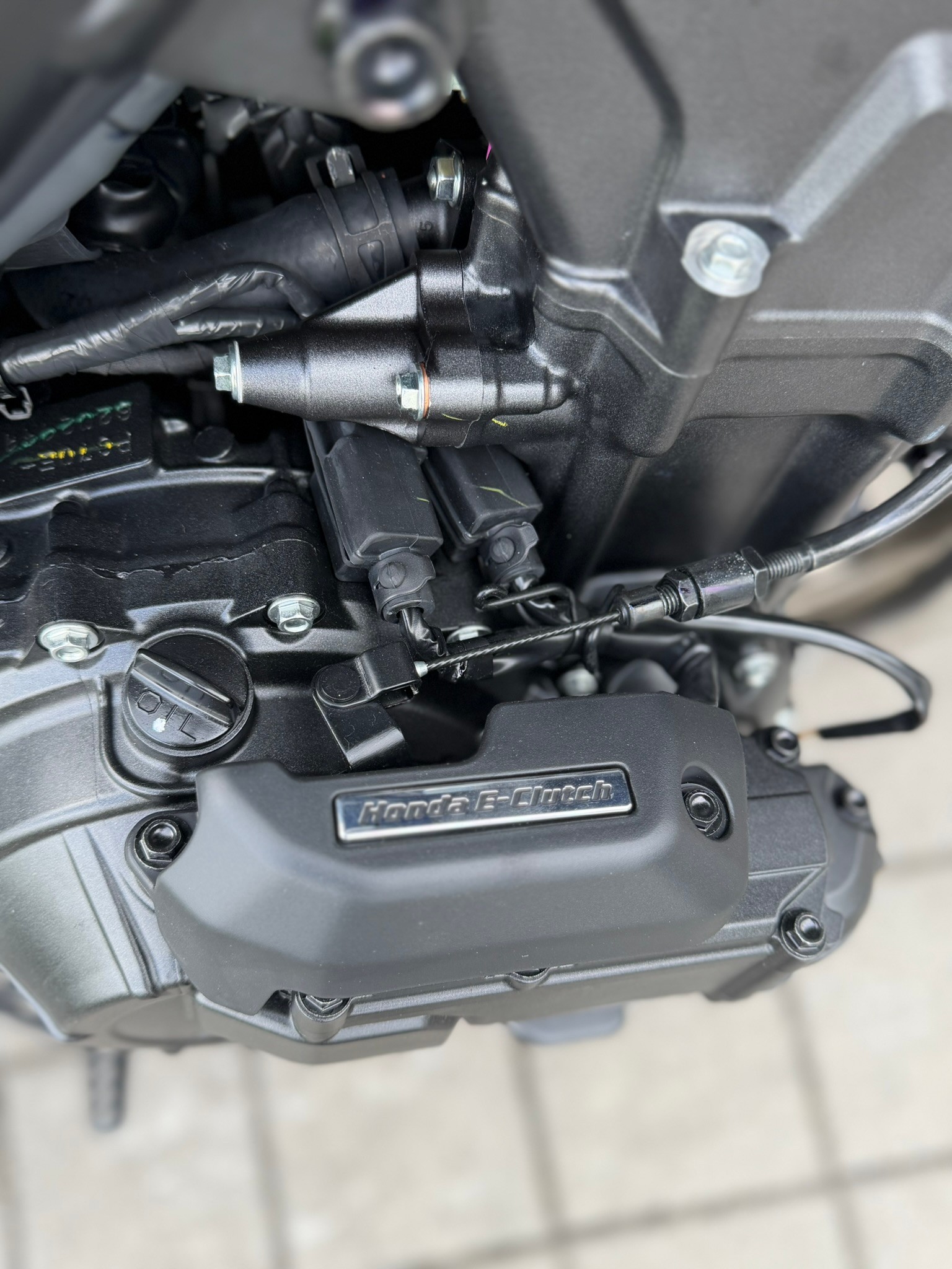 HONDA CB500XA E-CLUTCH-image-7