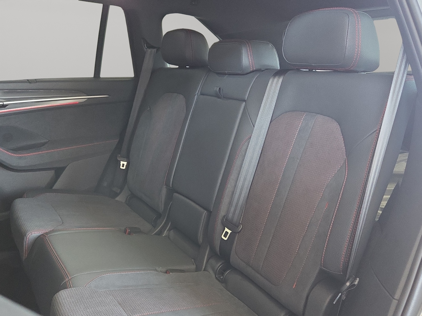 SKODA Kodiaq 2.0 TSI RS 4x4-image-8