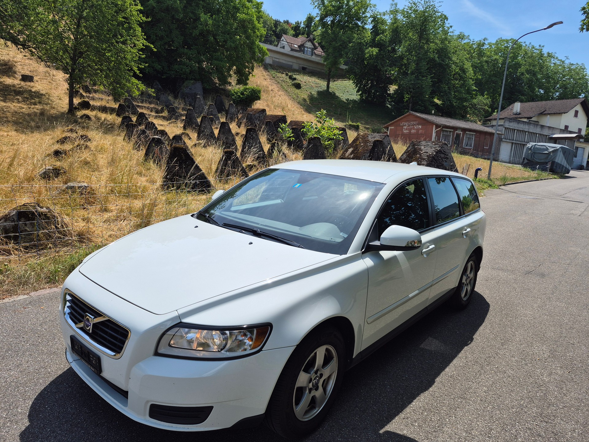 VOLVO V50 1.6-image-0