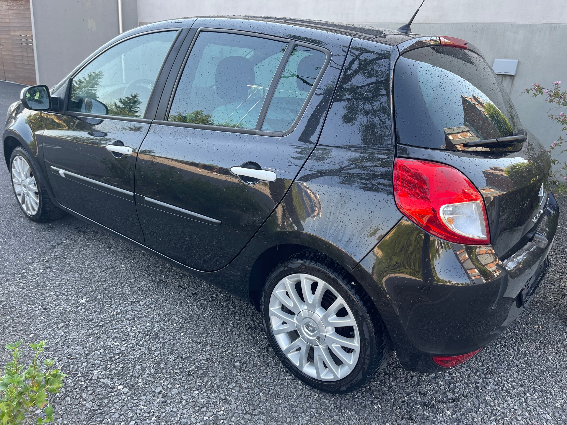 RENAULT Clio 1.2 16V Turbo Expression-image-3