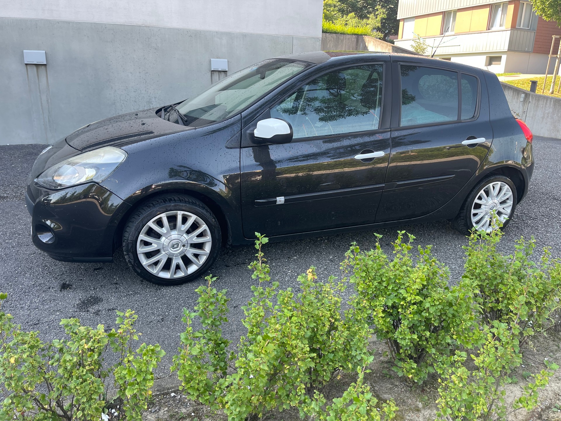 RENAULT Clio 1.2 16V Turbo Expression-image-2