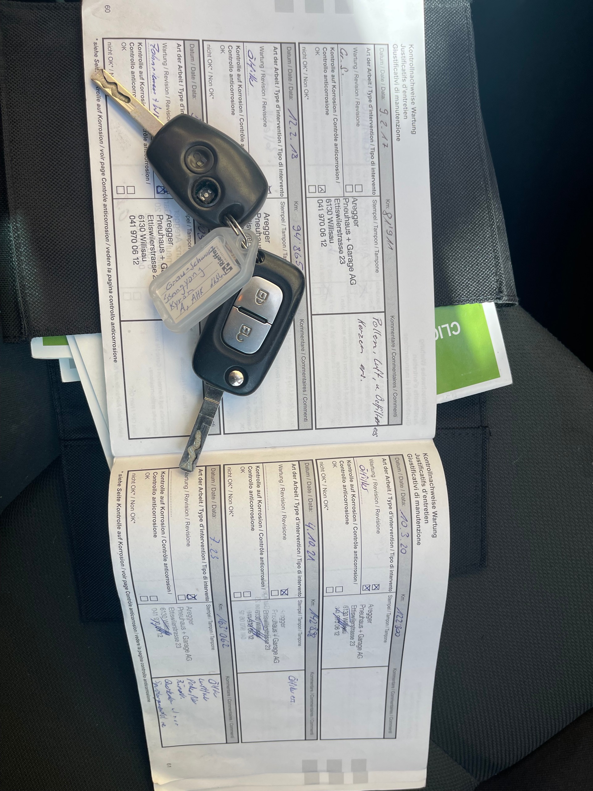 RENAULT Clio 1.2 16V Turbo Expression-image-12
