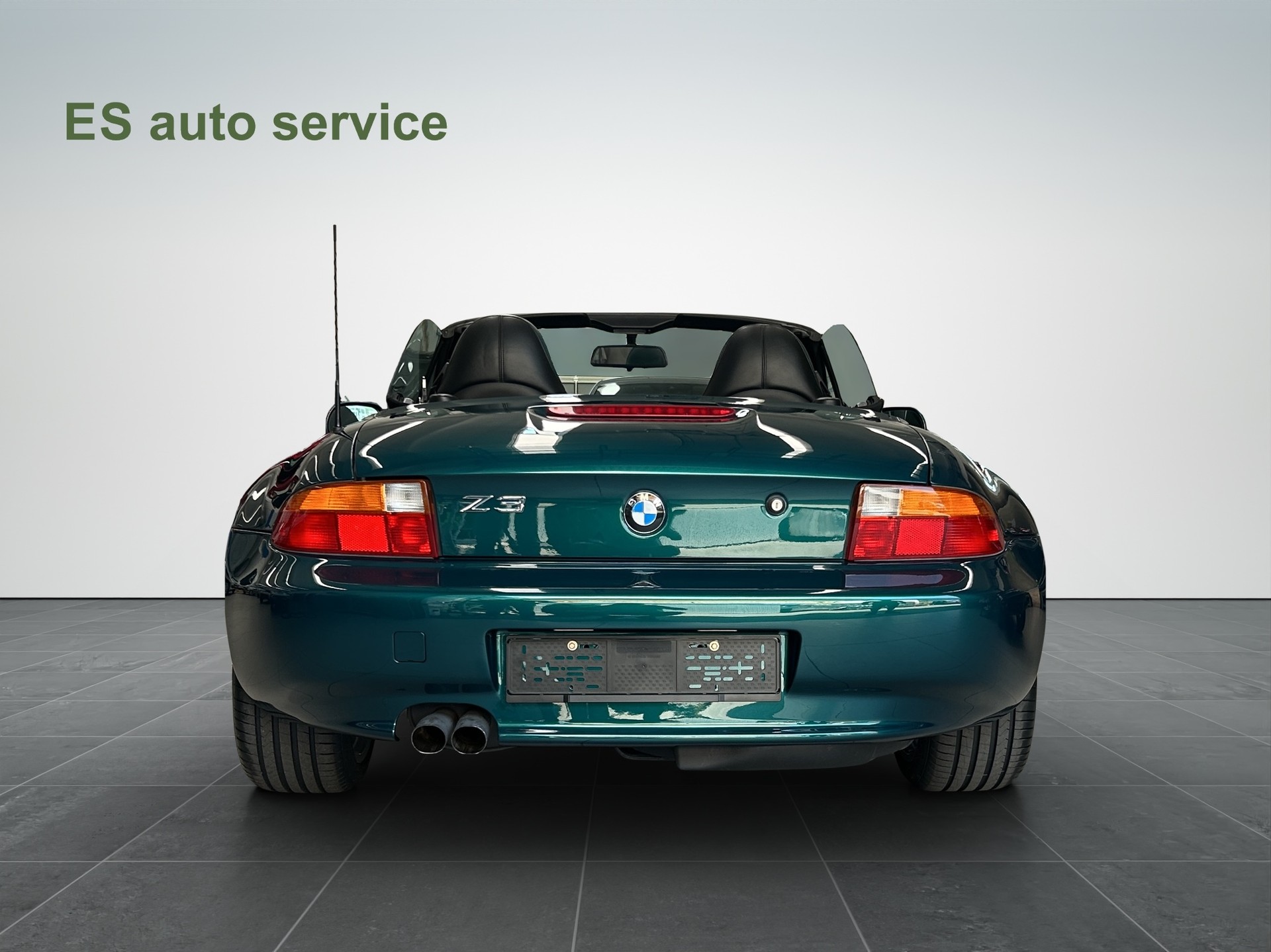 BMW Z3 2.8i Roadster-image-4