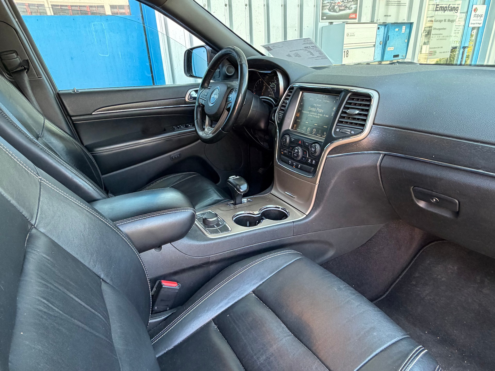JEEP Grand Cherokee 3.0 CRD Limited Automatic-image-6
