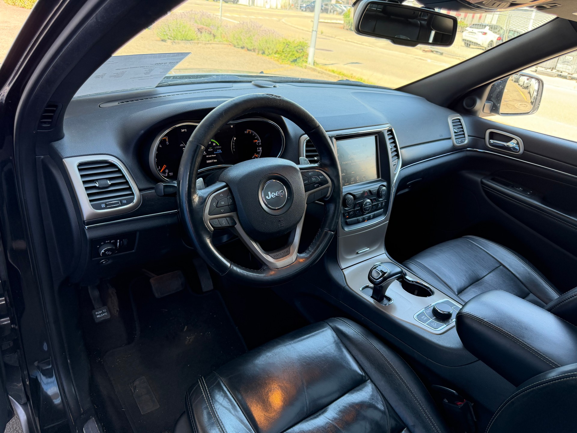 JEEP Grand Cherokee 3.0 CRD Limited Automatic-image-11