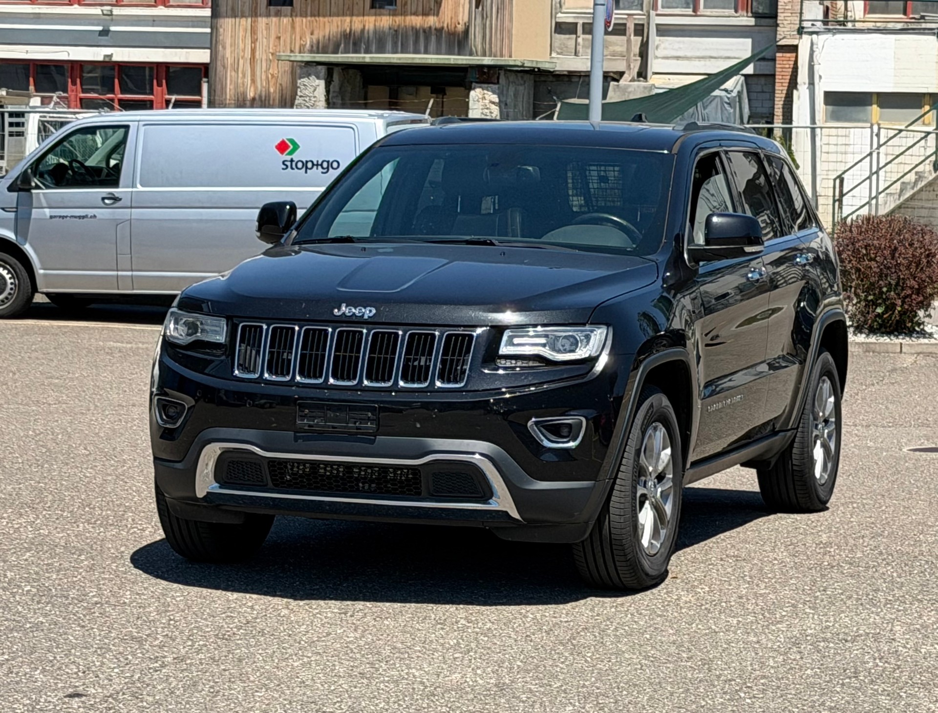 JEEP Grand Cherokee 3.0 CRD Limited Automatic-image-13