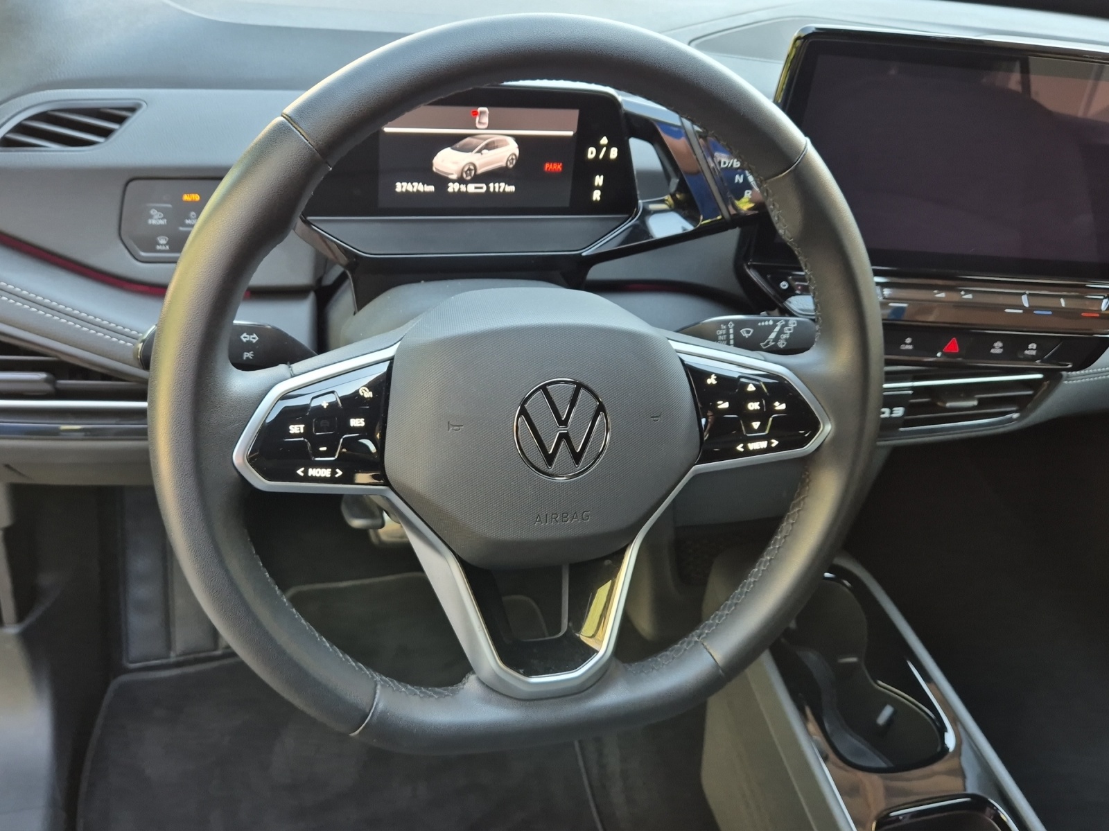 VW ID.3 Pro 58 kWh Pro*Anhängerkupplung*-image-18