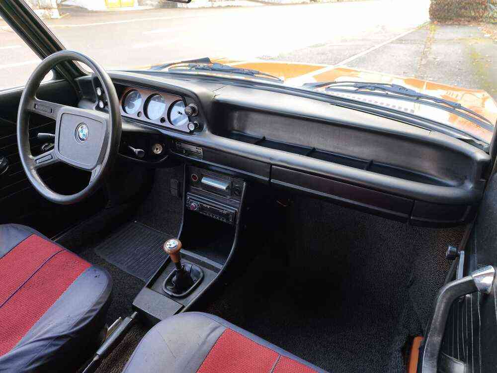 BMW 1502-image-10