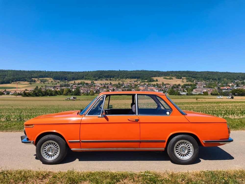 BMW 1502-image-2
