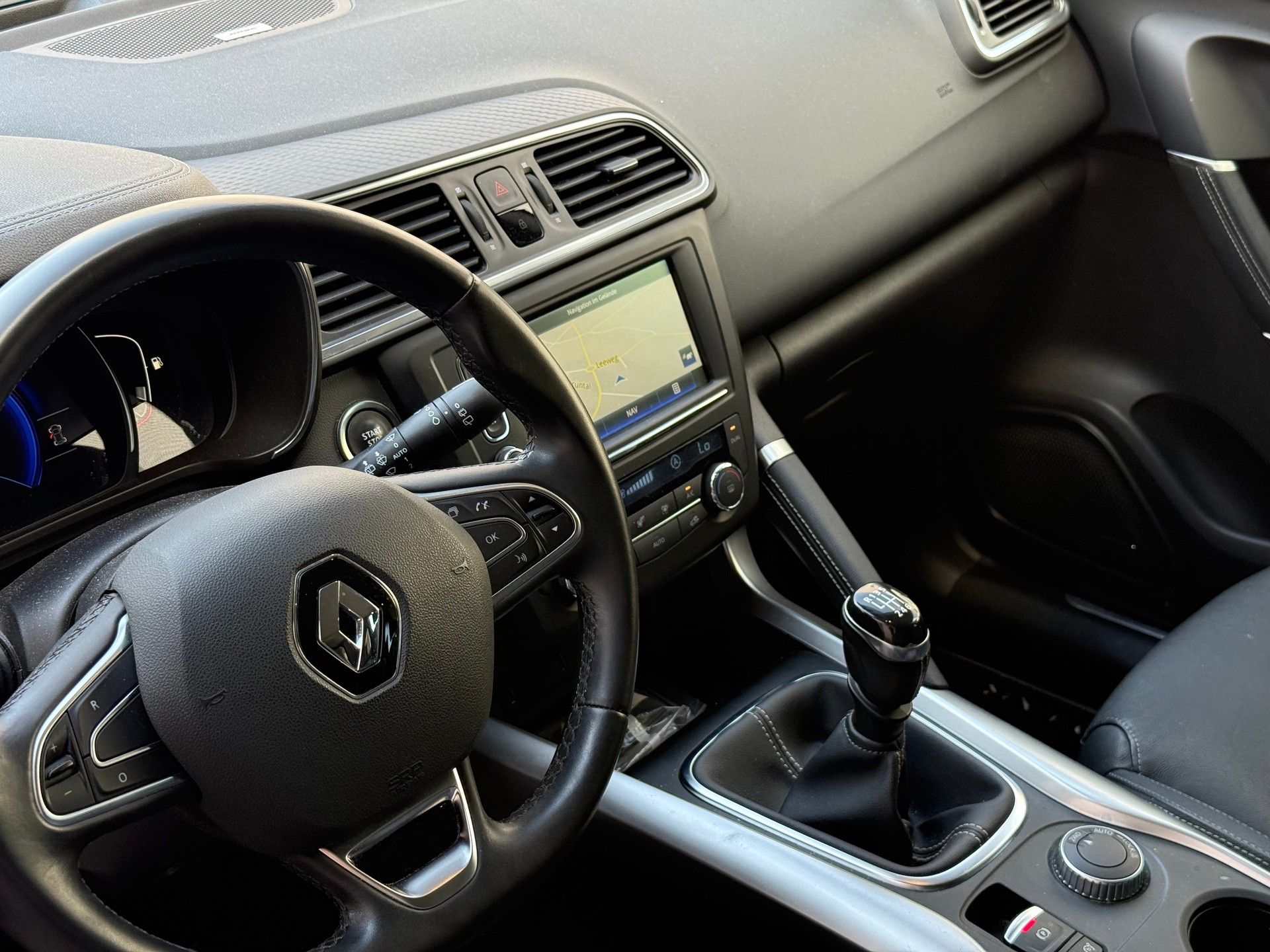 RENAULT Kadjar 1.6 dCi Bose 4x4-image-6