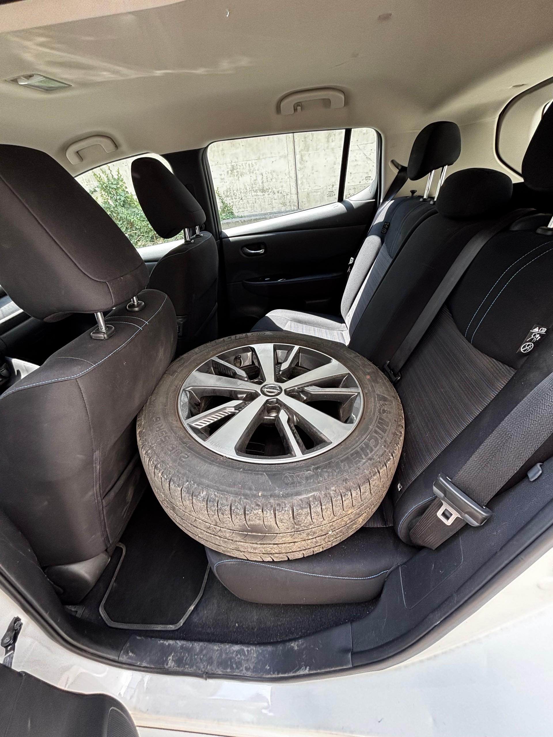 NISSAN Leaf Acenta (incl. batt)-image-10