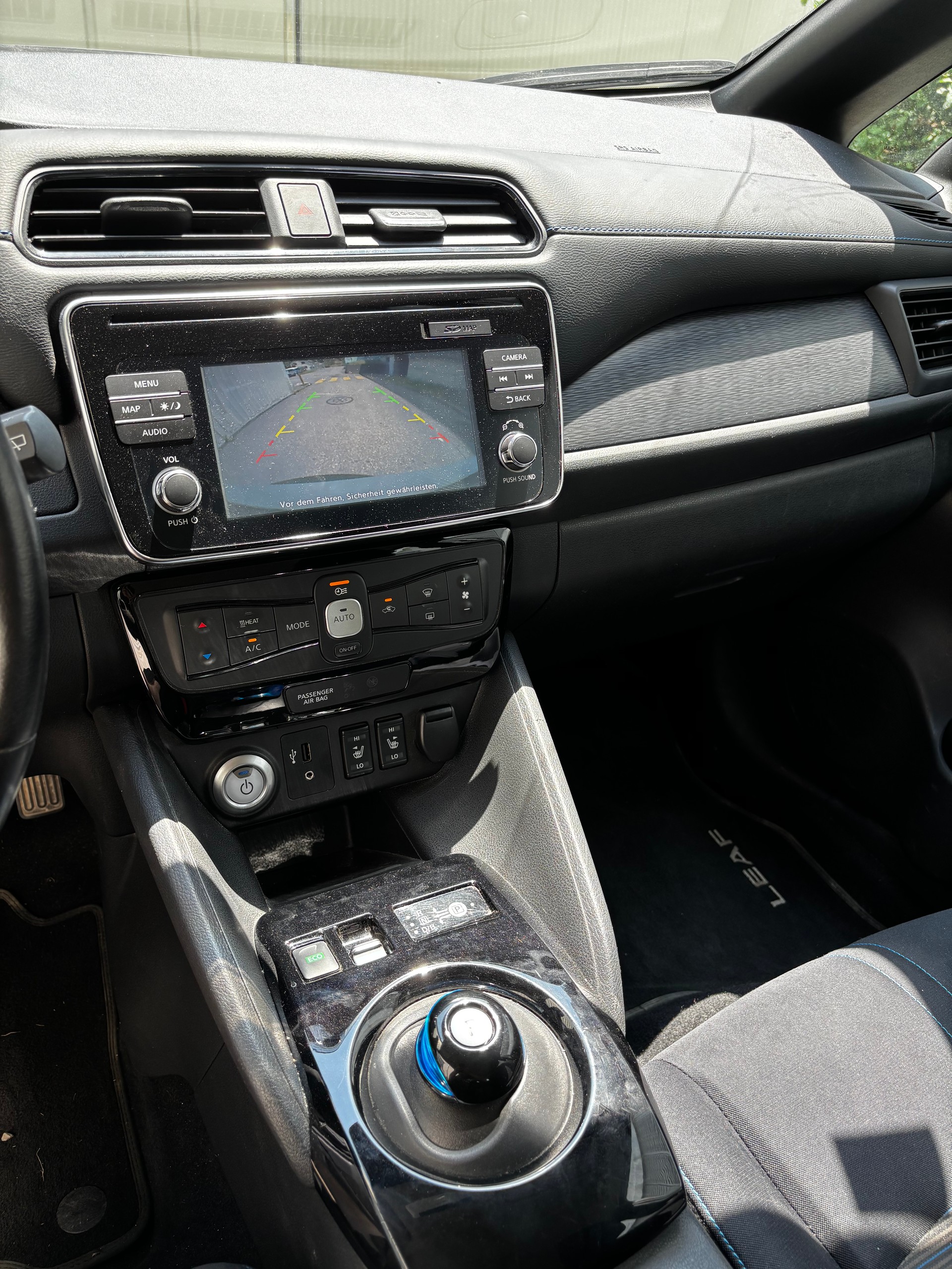 NISSAN Leaf Acenta (incl. batt)-image-9
