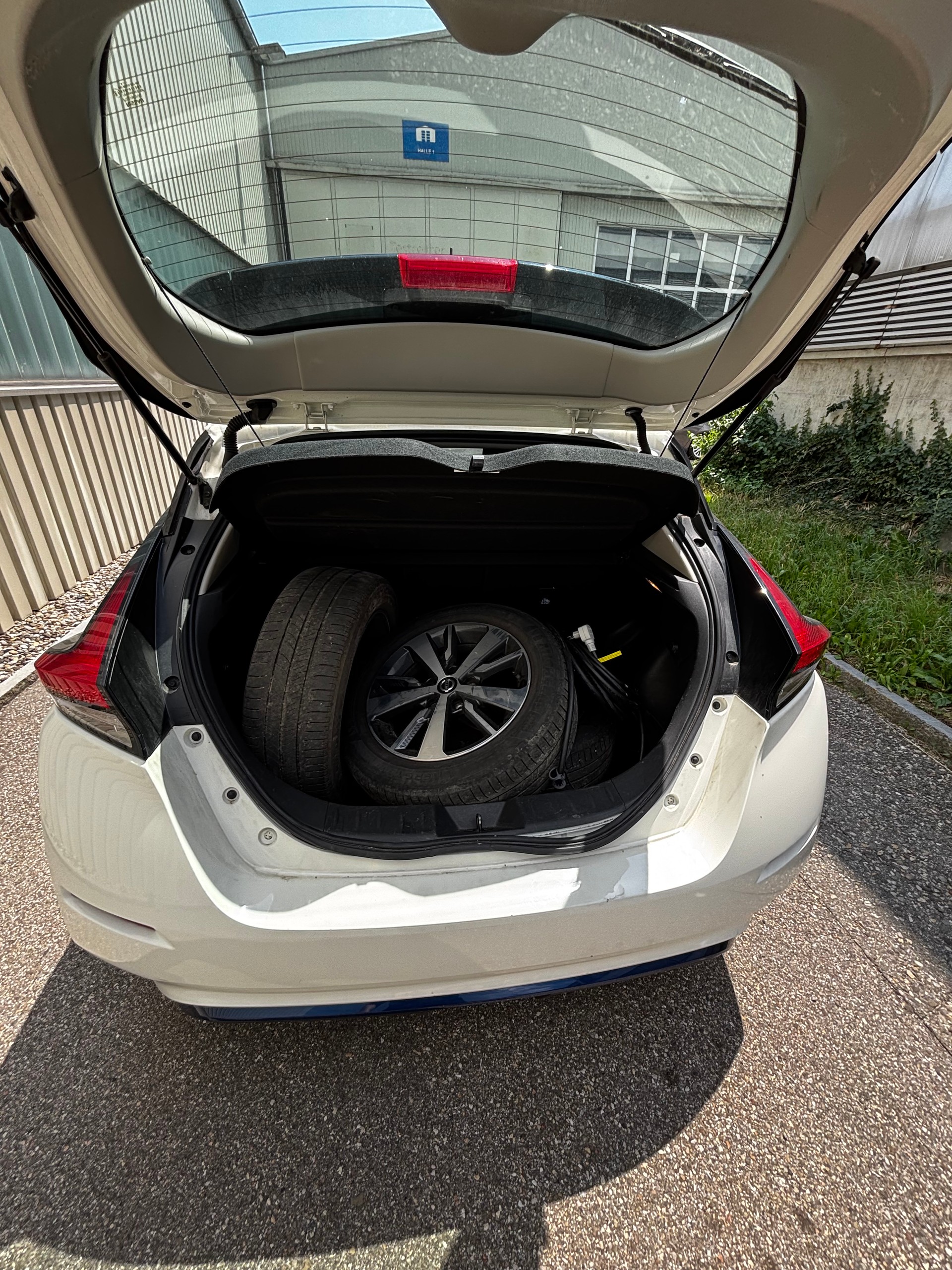 NISSAN Leaf Acenta (incl. batt)-image-11