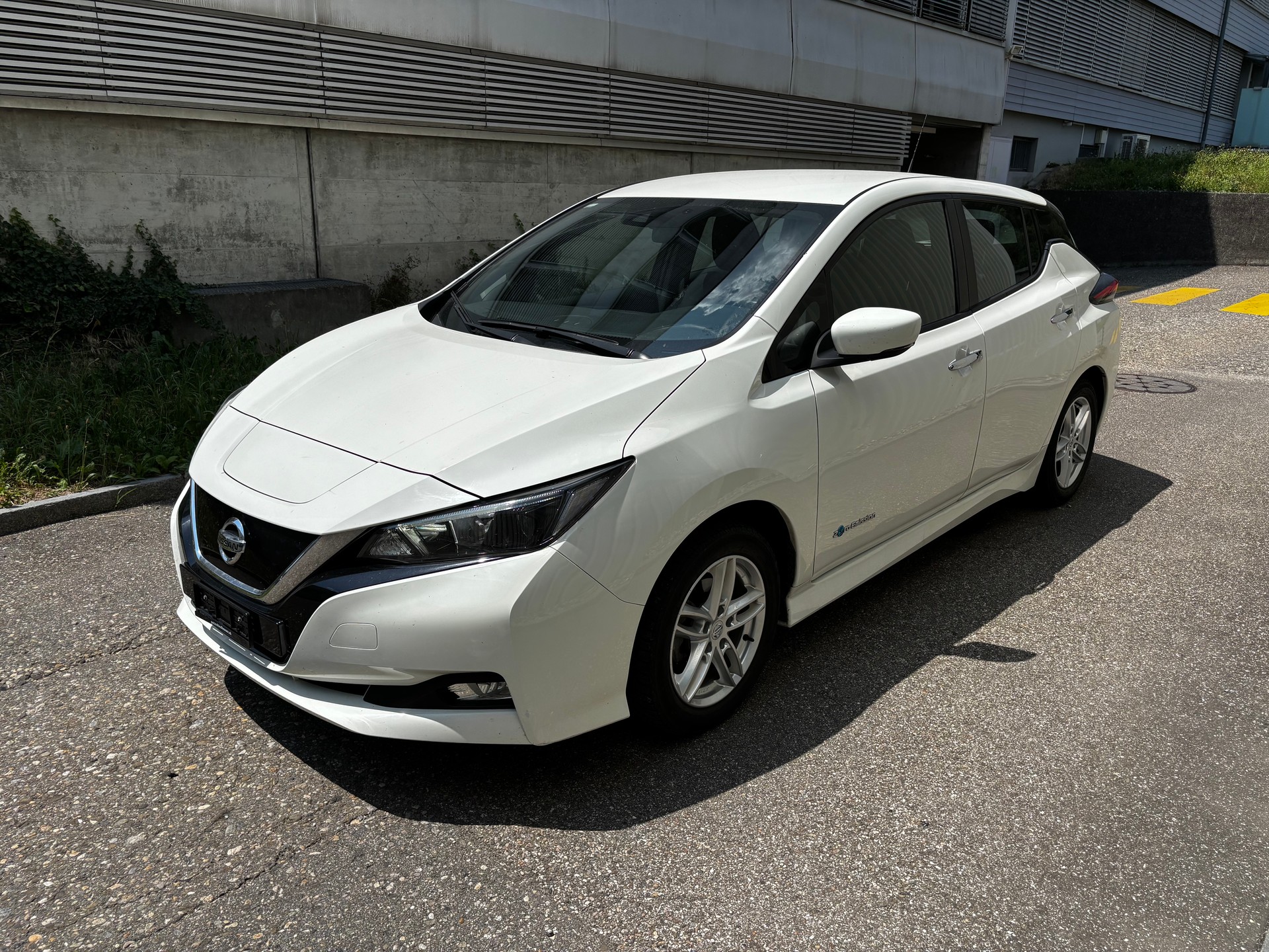 NISSAN Leaf Acenta (incl. batt)-image-1