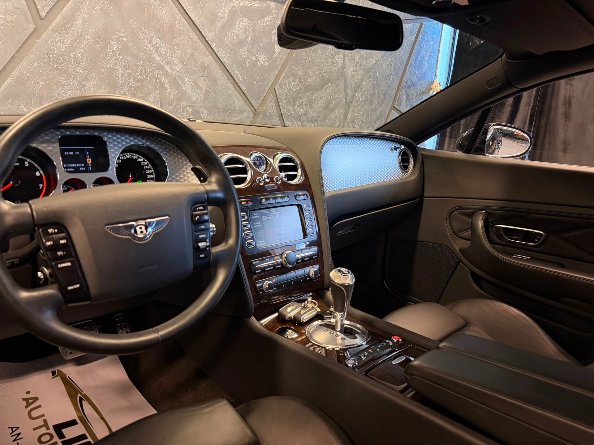 BENTLEY Continental GT 6.0 Mulliner-image-9