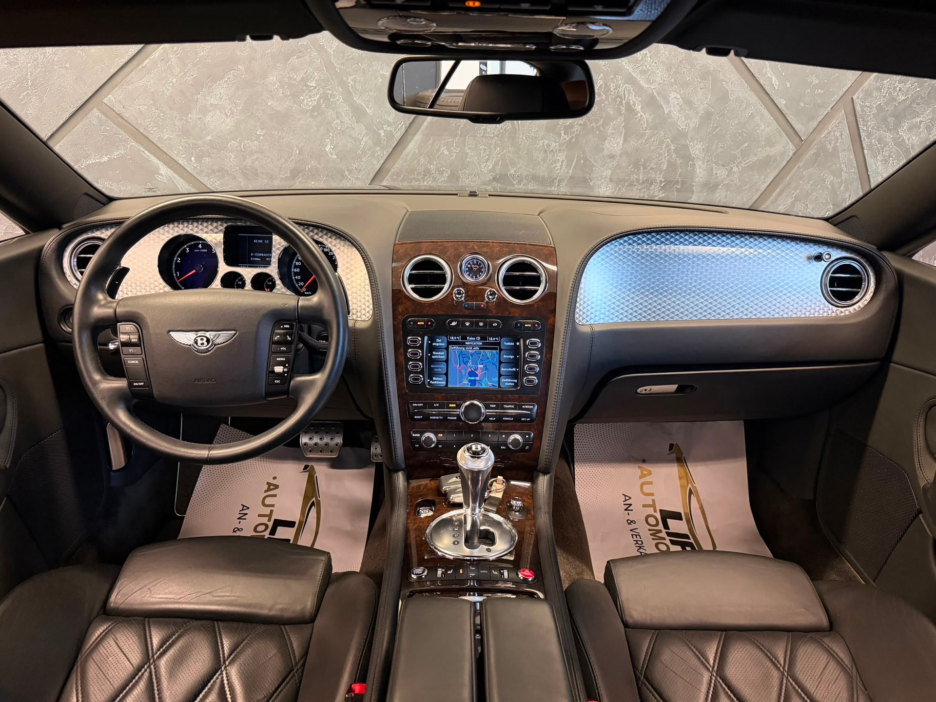 BENTLEY Continental GT 6.0 Mulliner-image-8