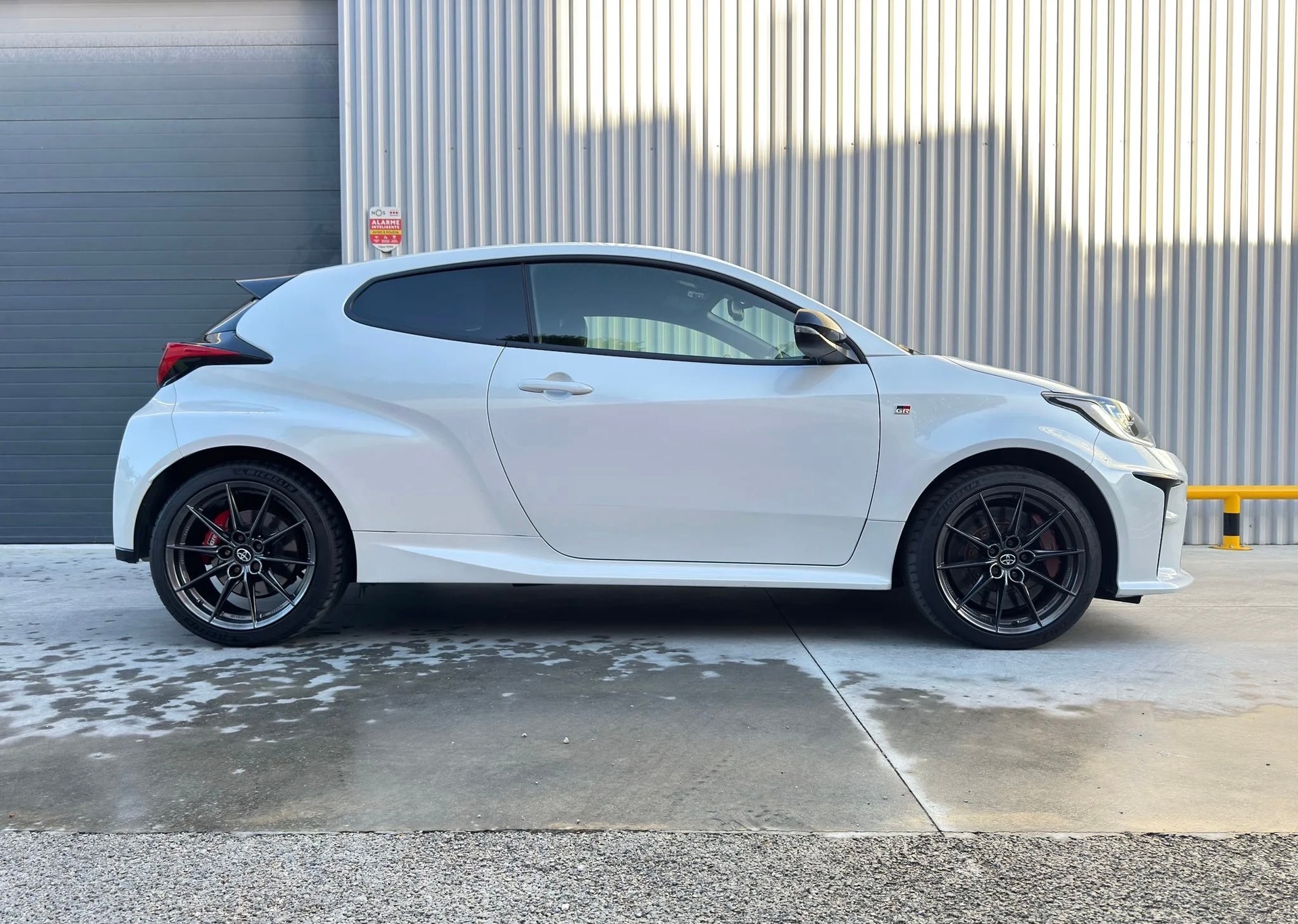TOYOTA 1.6 Turbo Sport 4x4-image-1