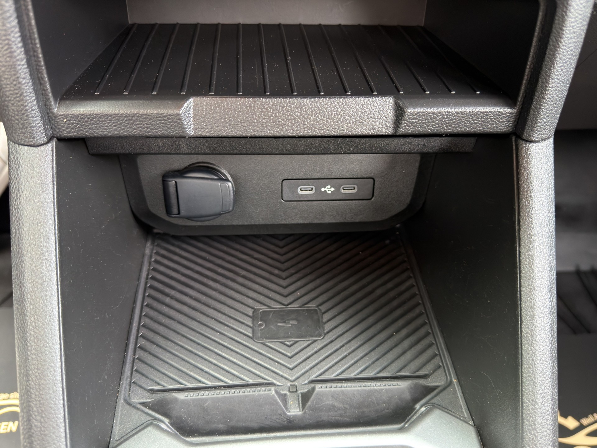 DACIA Duster 1.6 Hybrid Extreme 140-image-15