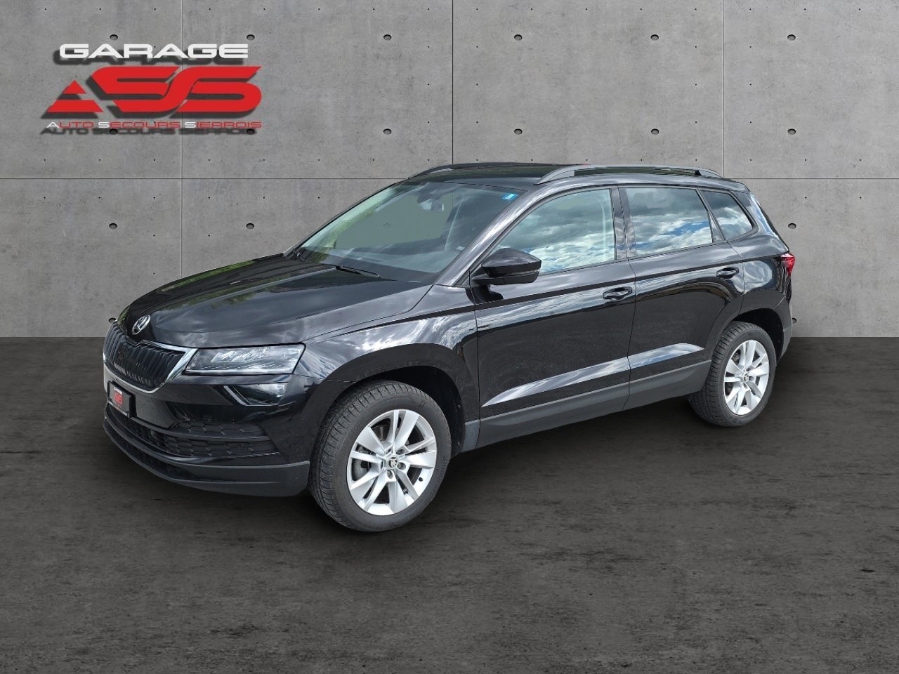 SKODA Karoq 1.5 TSI ACT Ambition DSG-image-0