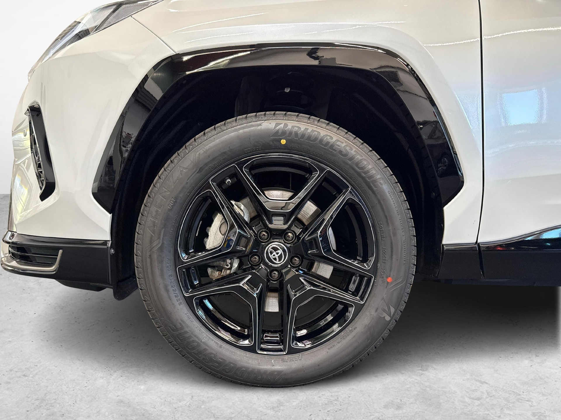 TOYOTA RAV4 2.5 Plug-In-Hybrid GR Sport-image-12