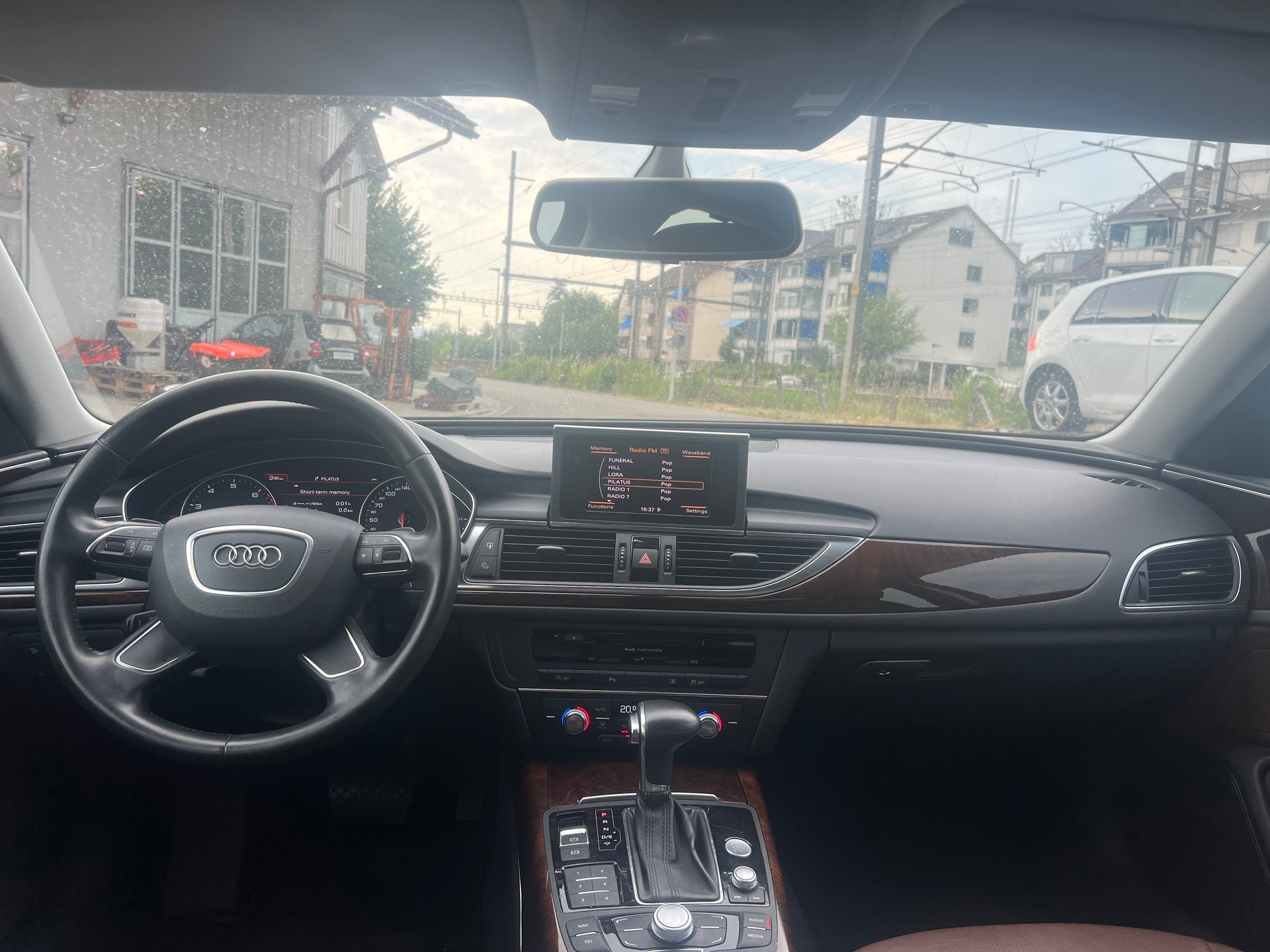AUDI A6 Limousine 2.0 TFSI multitronic-image-10