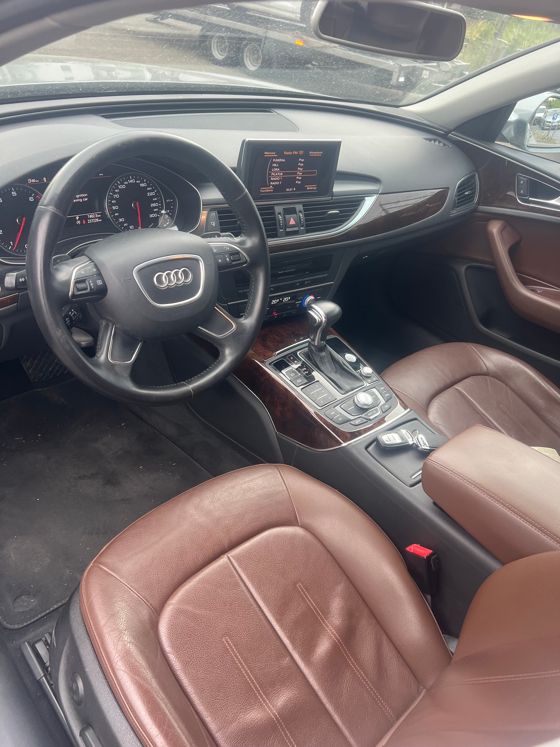 AUDI A6 Limousine 2.0 TFSI multitronic-image-8