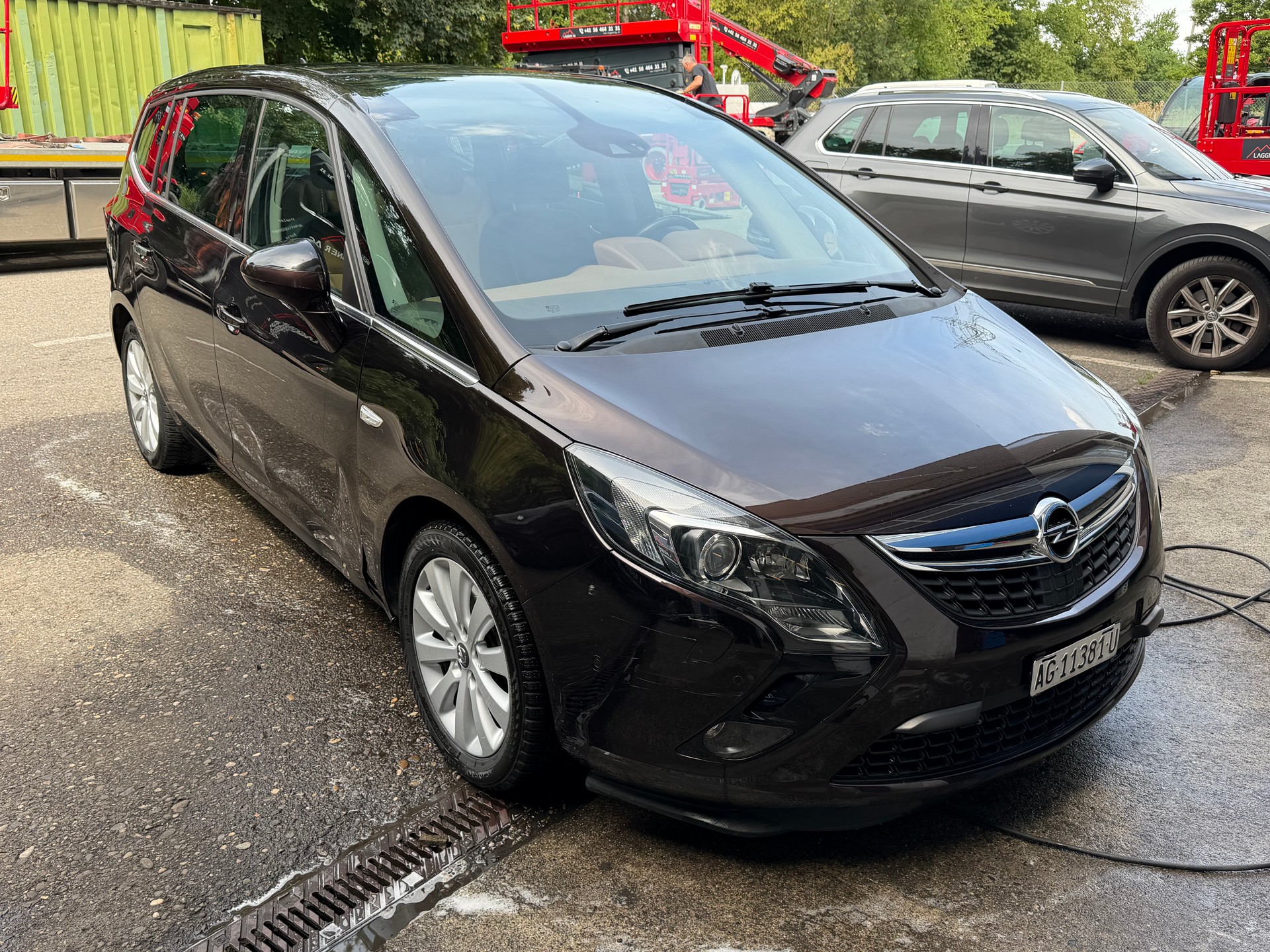 OPEL Zafira Tourer 2.0 CDTi Cosmo-image-1