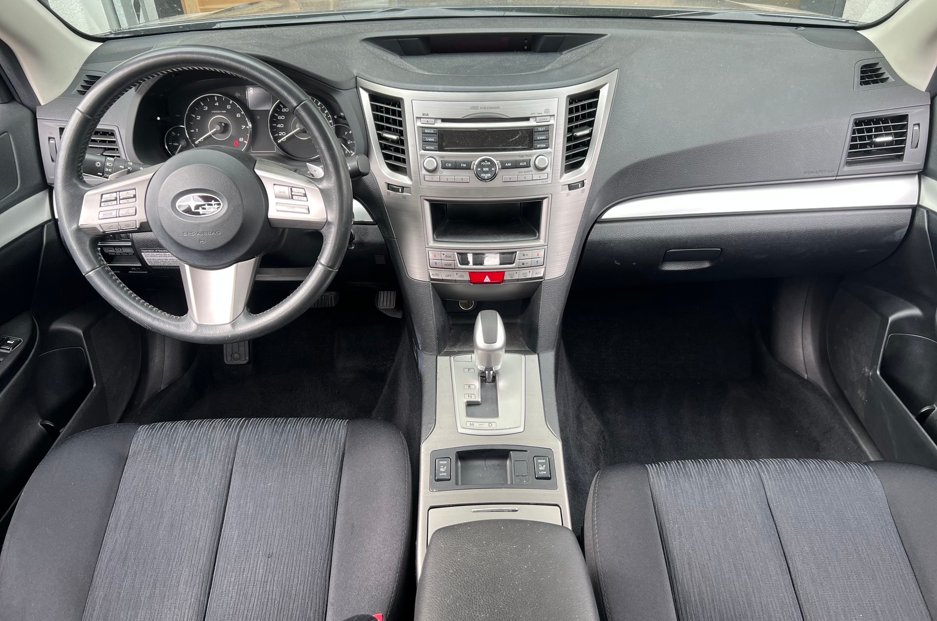 SUBARU Legacy 2.0i Limited AWD Lineartronic-image-8