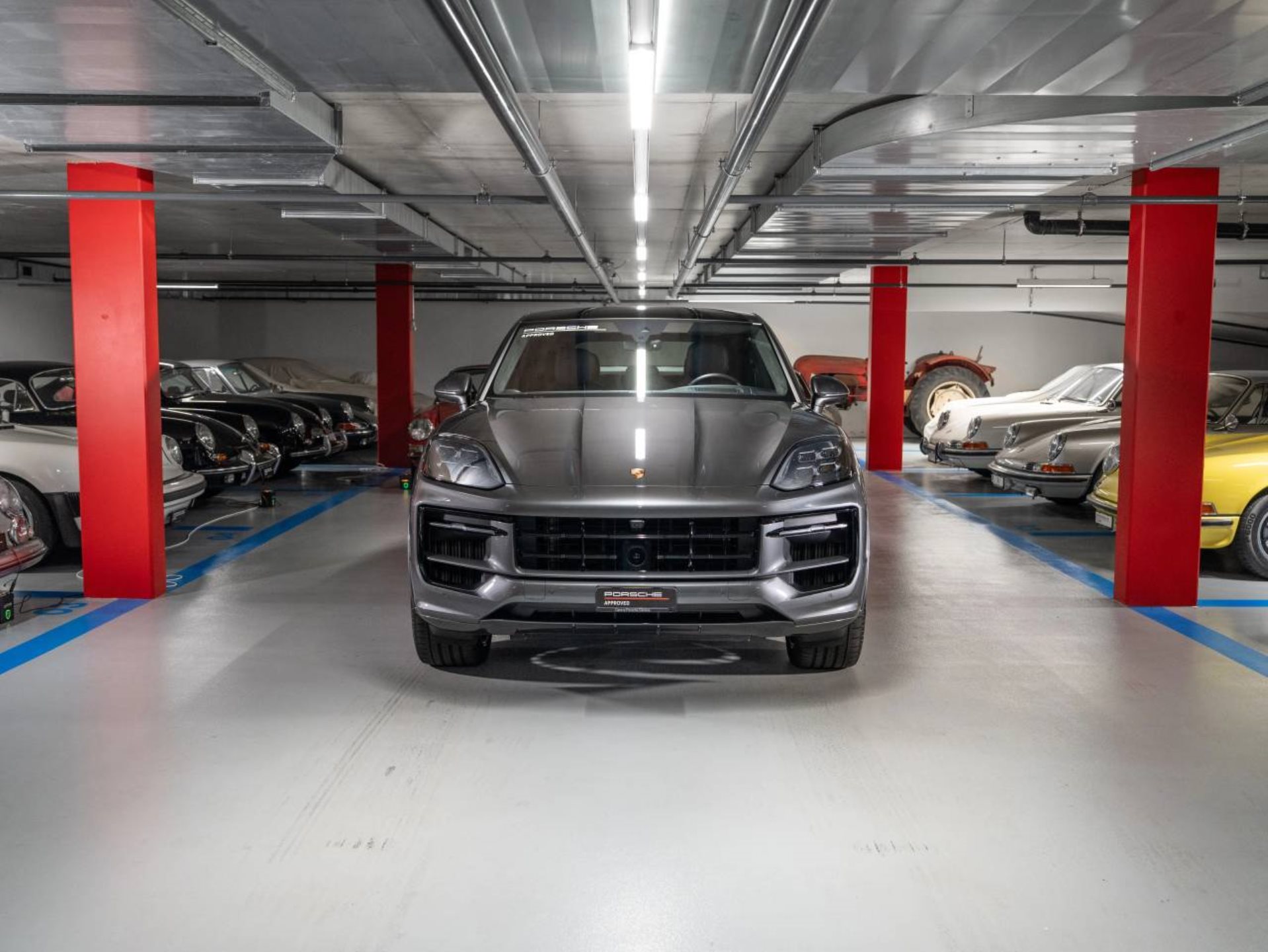 PORSCHE Cayenne E-Hybrid Coupé (MY24)-image-1
